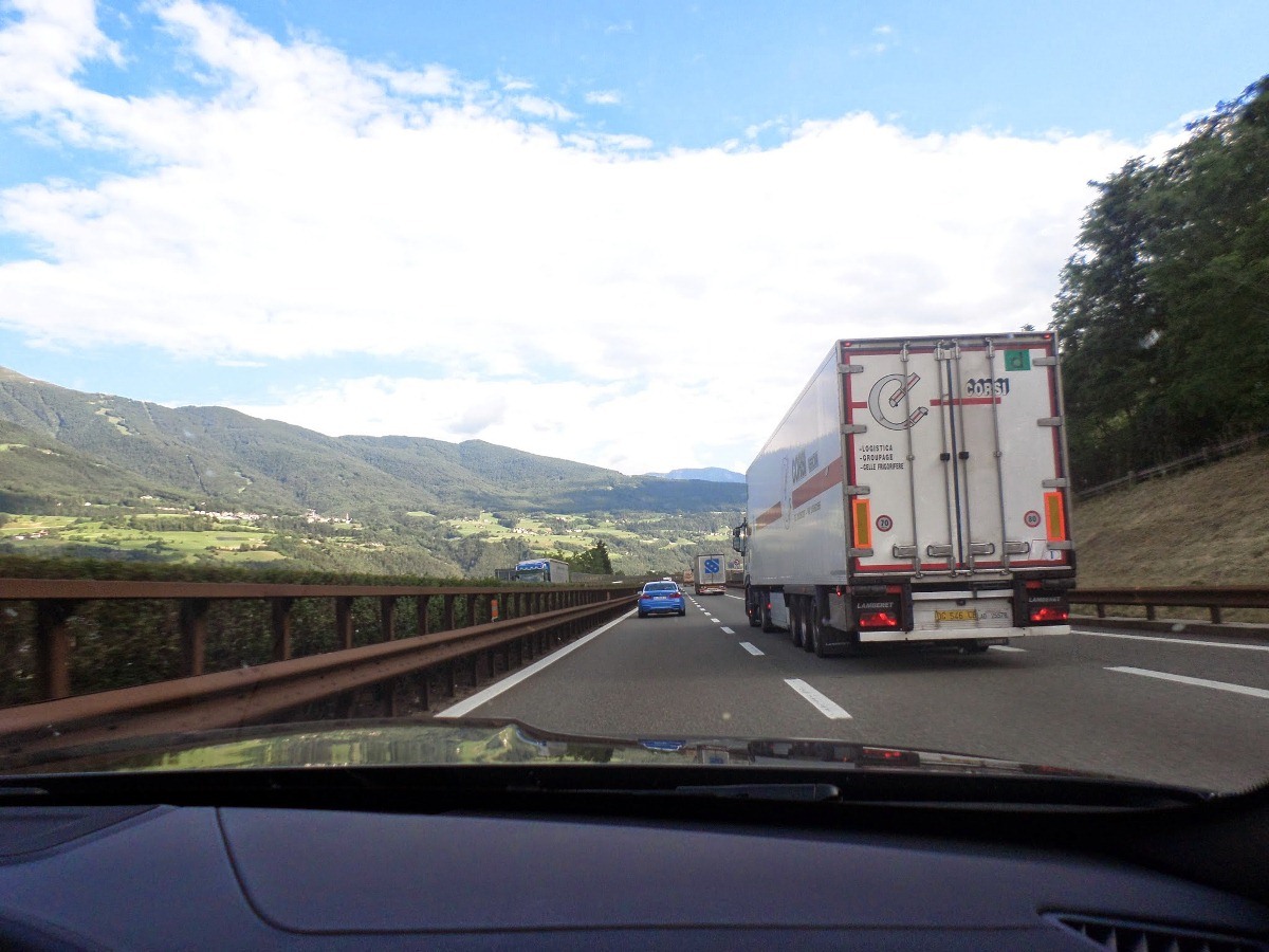 Name:  SAM_1558.JPG
Views: 17260
Size:  230.5 KB