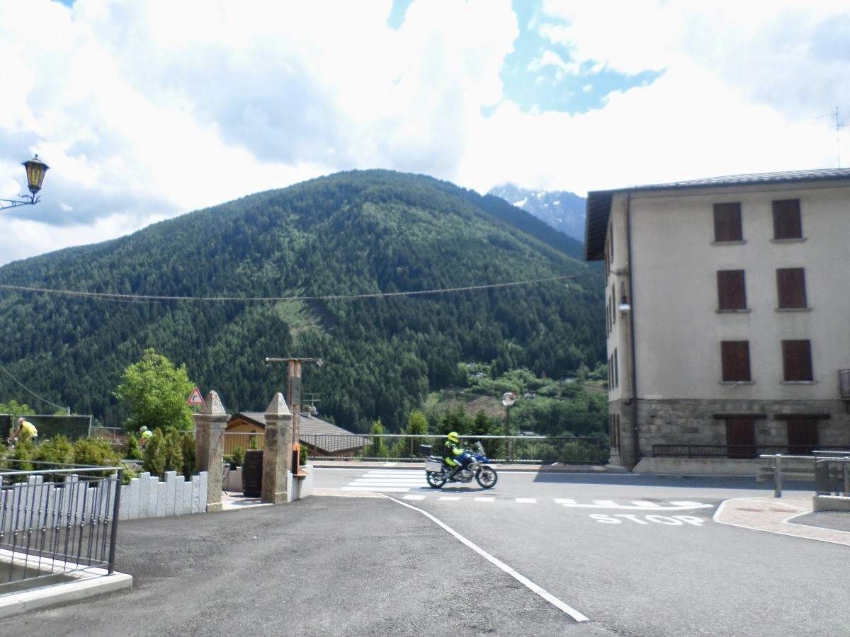 Name:  SAM_1689.JPG
Views: 16627
Size:  270.5 KB