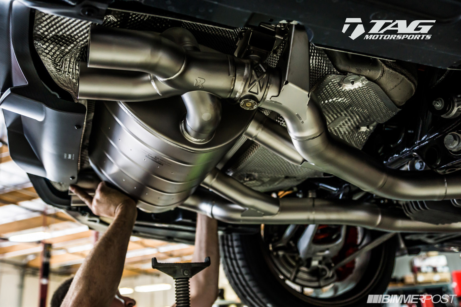 Name:  Akrapovic Exhaust Install-15.jpg
Views: 25004
Size:  343.3 KB