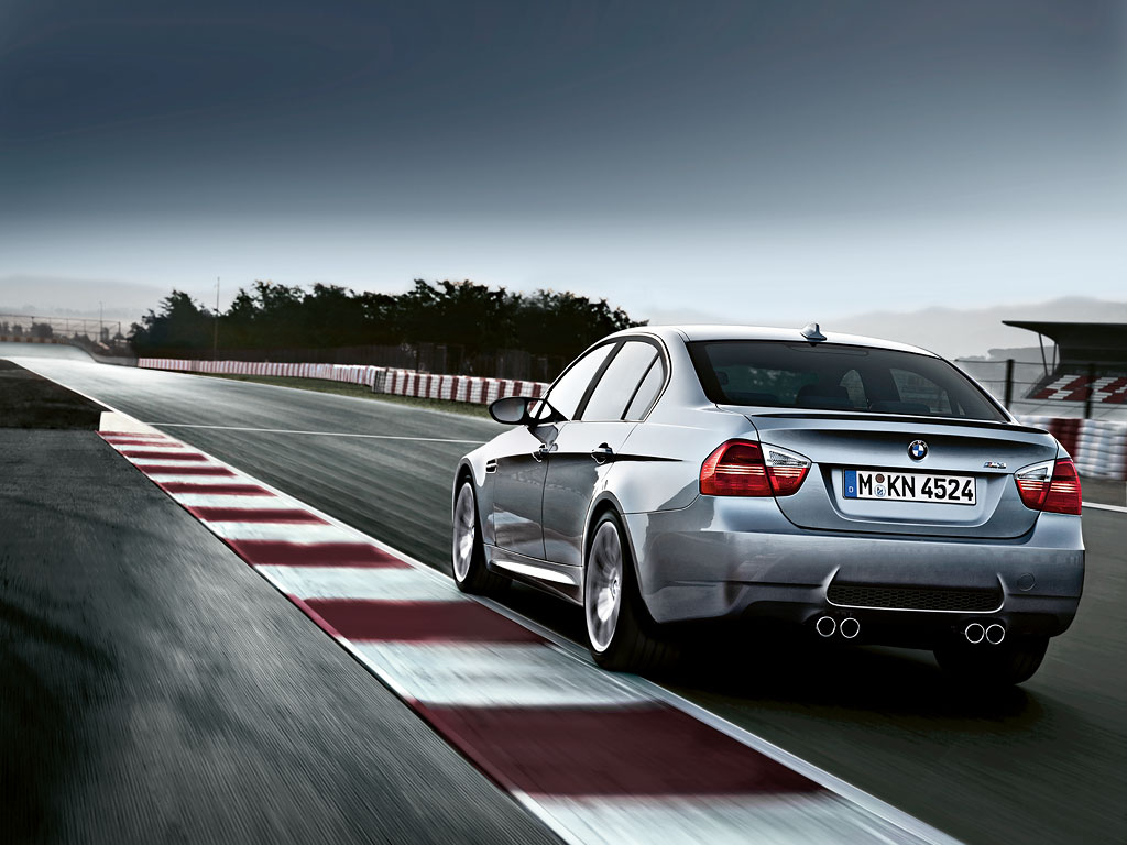 Name:  e90 rear quarter.jpg
Views: 12137
Size:  123.8 KB