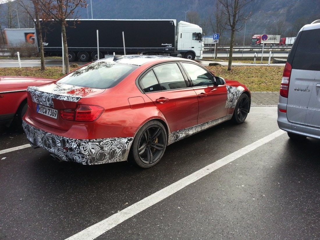 Name:  2014-BMW-M3-F80-Valencia-Orange-Erlkoenig-Limousine-08.jpg
Views: 7119
Size:  356.7 KB