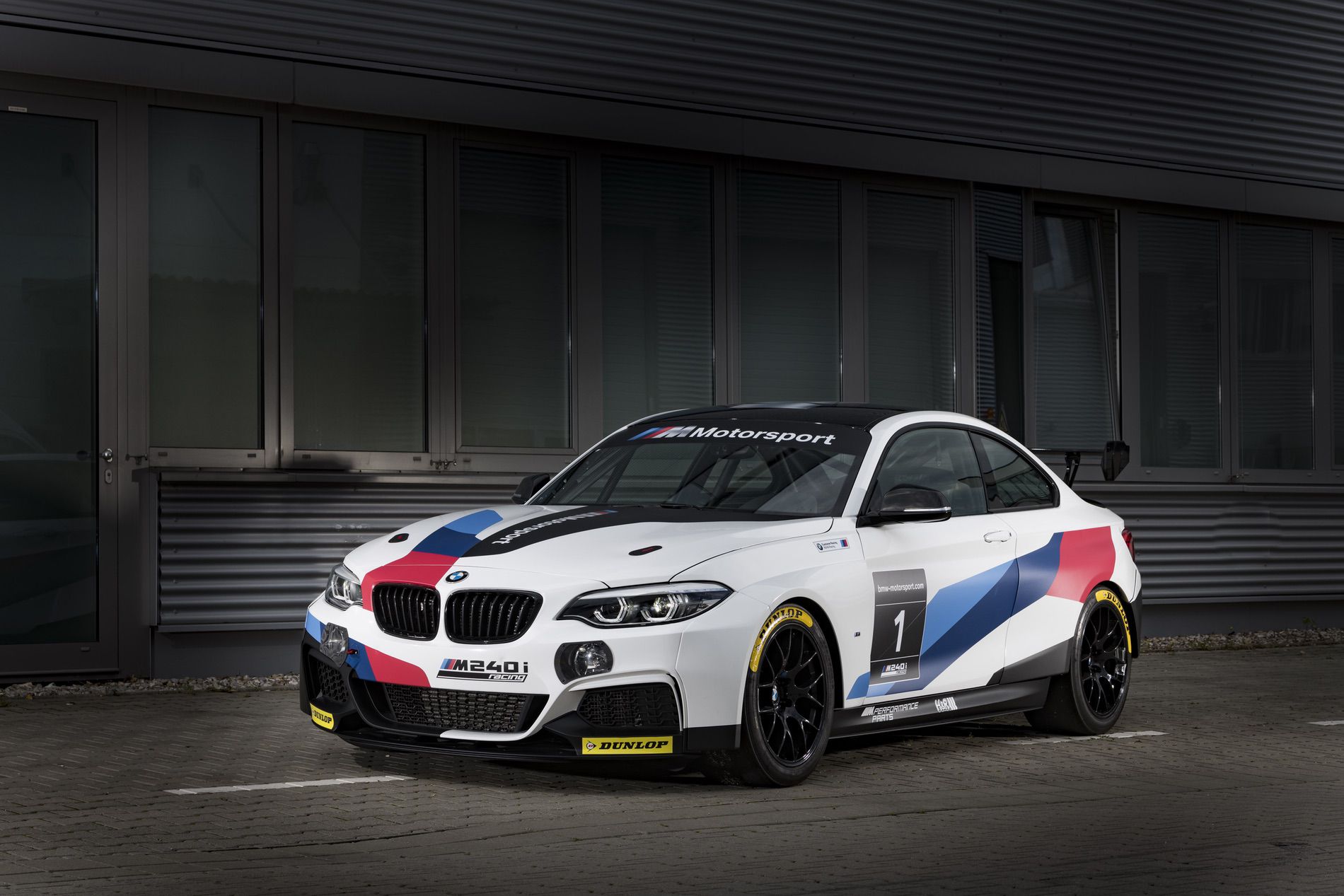 Name:  BMW-M240i-Racing-Car-04.jpg
Views: 11186
Size:  236.9 KB