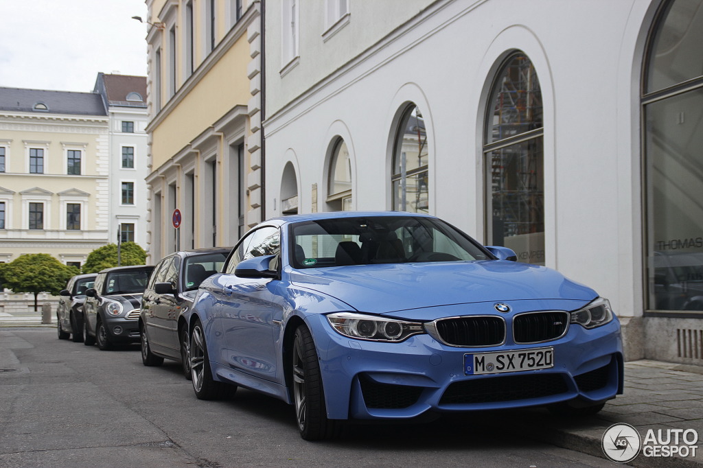 Name:  yasmarinablue-m4-convertible3.jpg
Views: 12040
Size:  187.7 KB