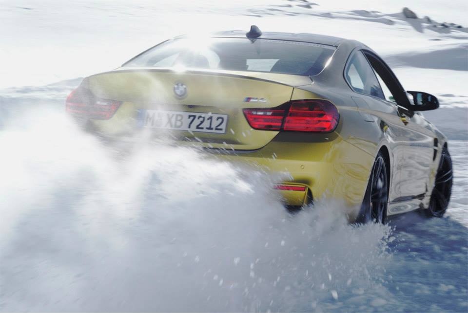 Name:  2015-bmw-m4-playing-in-the-snow-photo-gallery_6.jpg
Views: 1378
Size:  44.5 KB