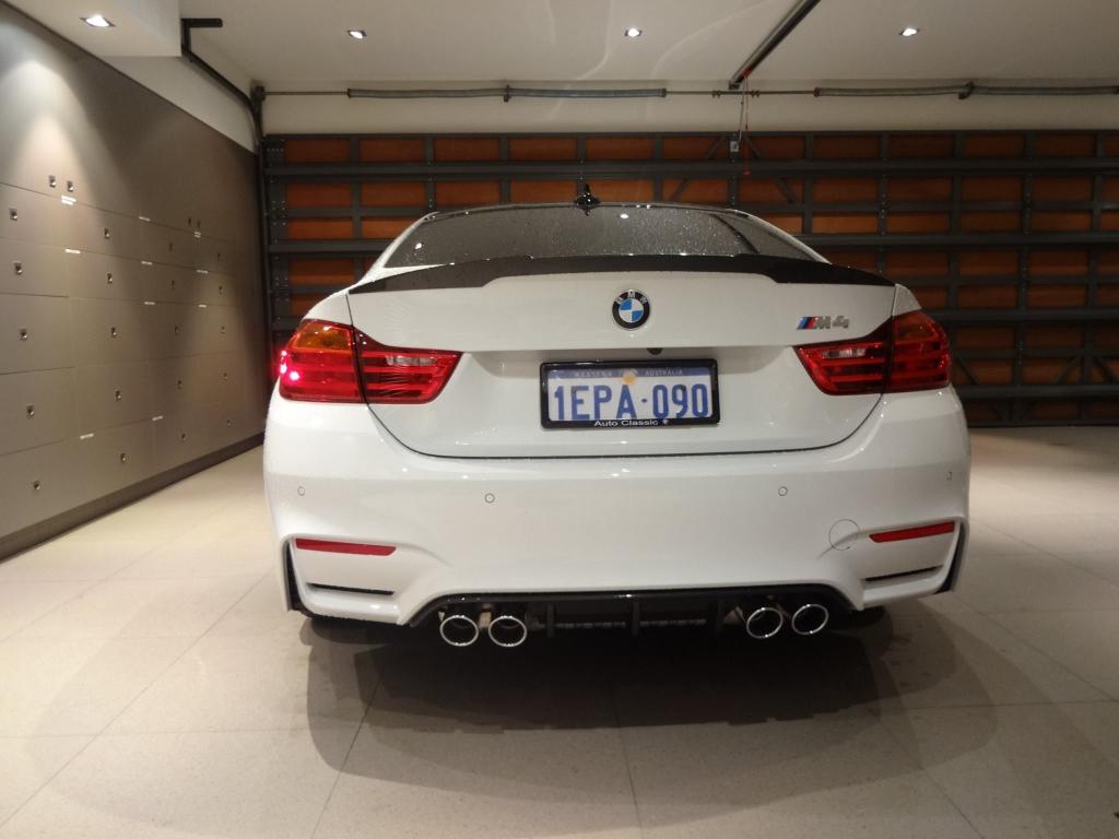 Name:  bmwm4-deejaus12.jpg
Views: 26705
Size:  63.4 KB