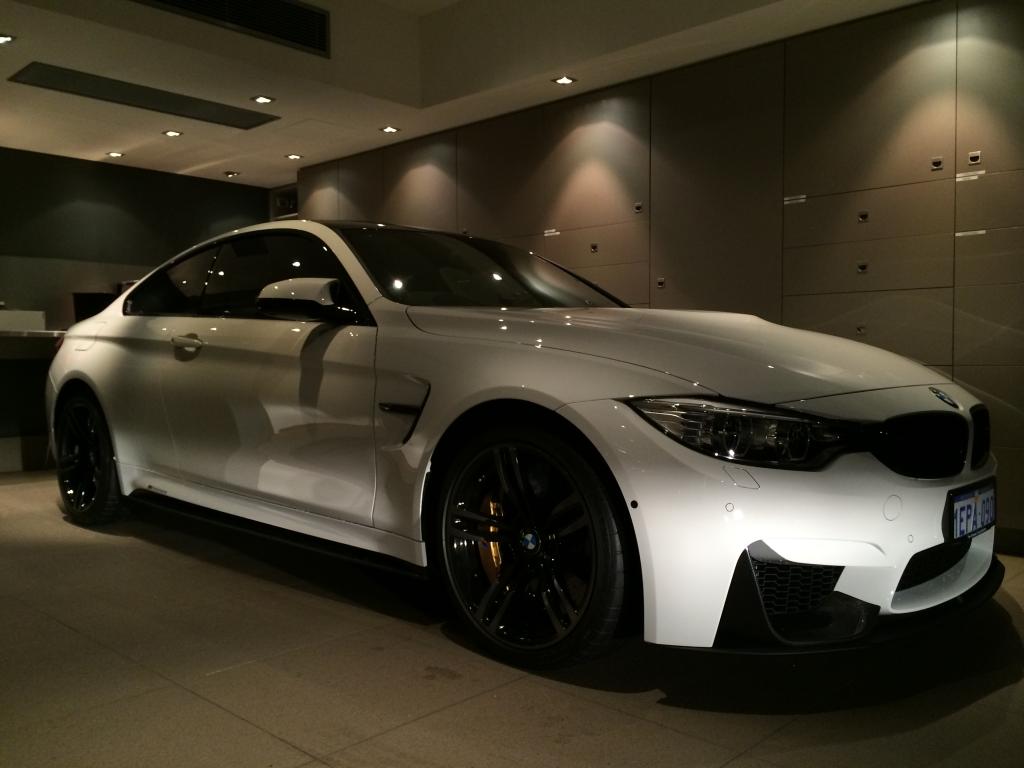 Name:  bmwm4-deejaus21.jpg
Views: 28568
Size:  60.5 KB