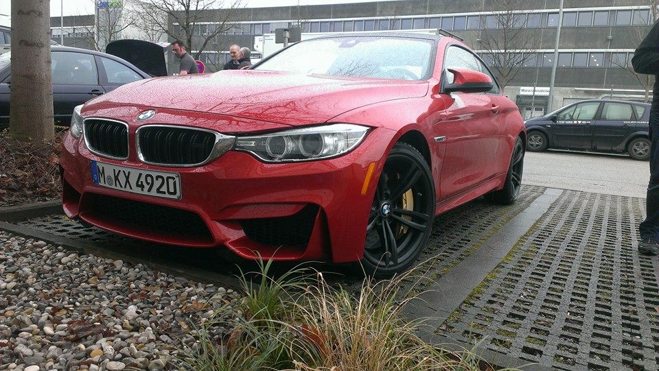 Name:  sakhirorange-m4-f82-coupe1.jpg
Views: 24933
Size:  158.3 KB