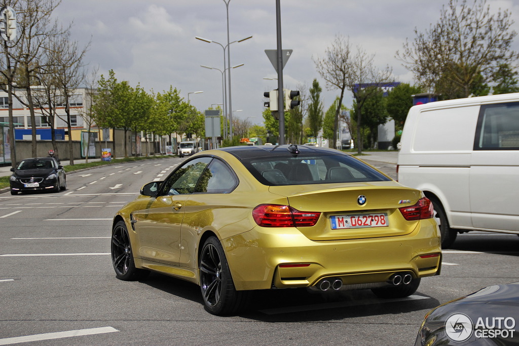 Name:  austinyellow-m4-5.jpg
Views: 2232
Size:  241.9 KB