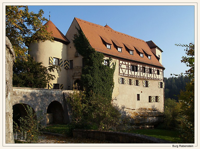 Name:  Frnkische Schweiz    burg-rabenstein-fraenkische-schweiz-ac64eef2-c77b-4d73-b557-f0eaef7e68f9.jpg
Views: 916
Size:  166.3 KB