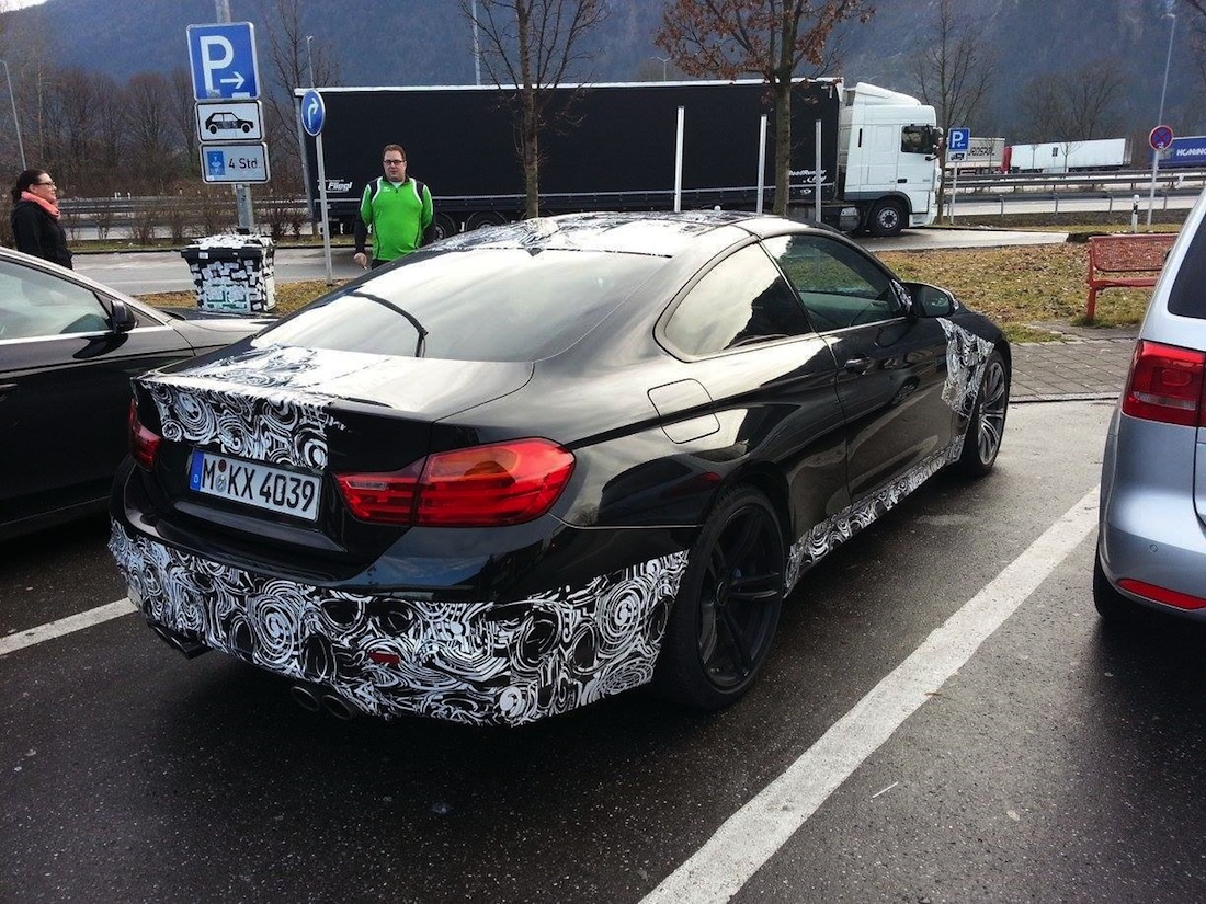 Name:  2014-BMW-M4-F82-Erlkoenig-Schwarz-03.jpg
Views: 2089
Size:  375.8 KB