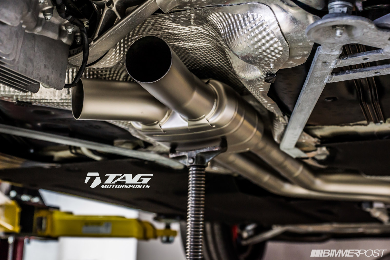 Name:  Akrapovic Exhaust Install-4.jpg
Views: 26221
Size:  327.9 KB