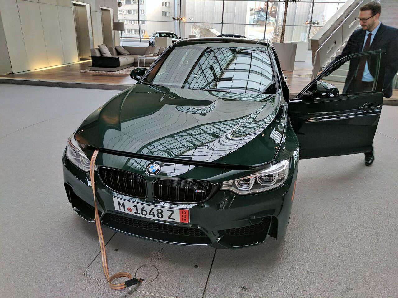 Name:  BMW-britishracinggreen-f80m3-2.jpg
Views: 17383
Size:  275.0 KB