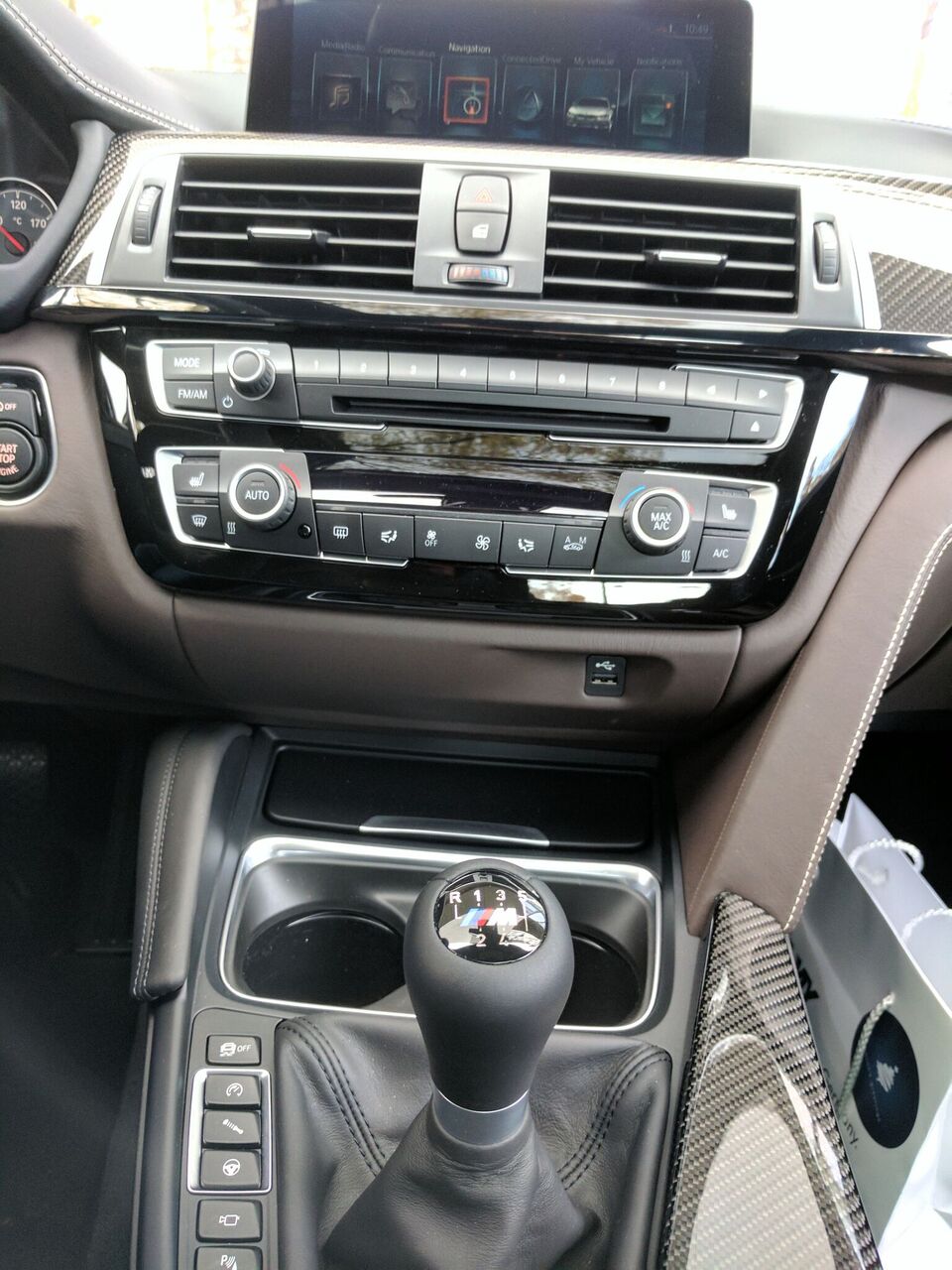 Name:  BMW-britishracinggreen-f80m3-8.jpg
Views: 15783
Size:  183.1 KB