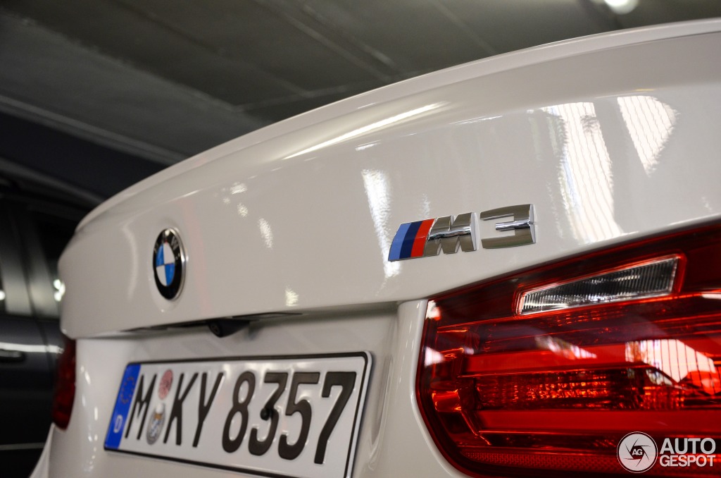 Name:  alpinewhite-m3sedan-8.jpg
Views: 29700
Size:  126.6 KB