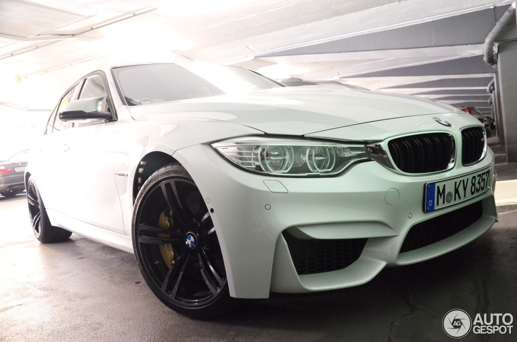 Name:  alpinewhite-m3sedan-6.jpg
Views: 30280
Size:  145.5 KB