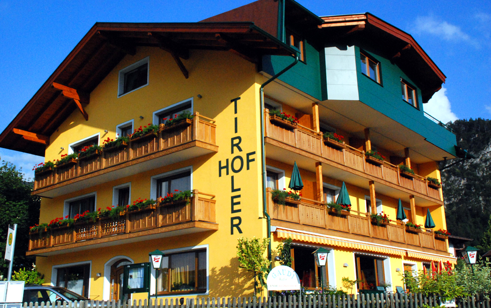 Name:  Tiroler Hof Kufstein  aussen.jpg
Views: 1320
Size:  768.4 KB