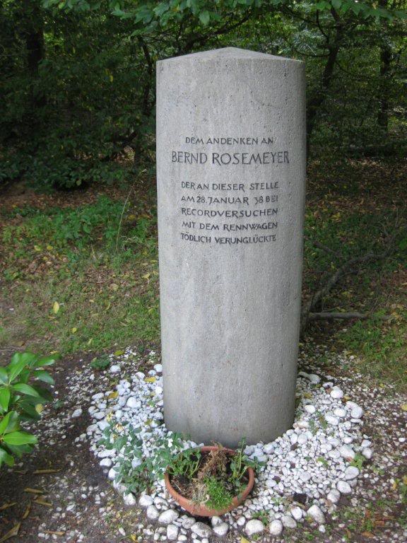 Name:  Bernd Rosemeyer Denkmal Restplatz on the A5 Autobahn IMG_3394.jpg
Views: 1849
Size:  105.3 KB