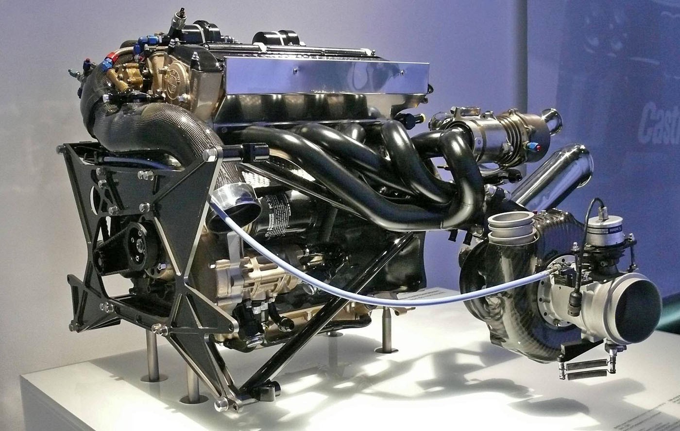 Name:  BMW M12-13 engine.jpg
Views: 47697
Size:  251.9 KB